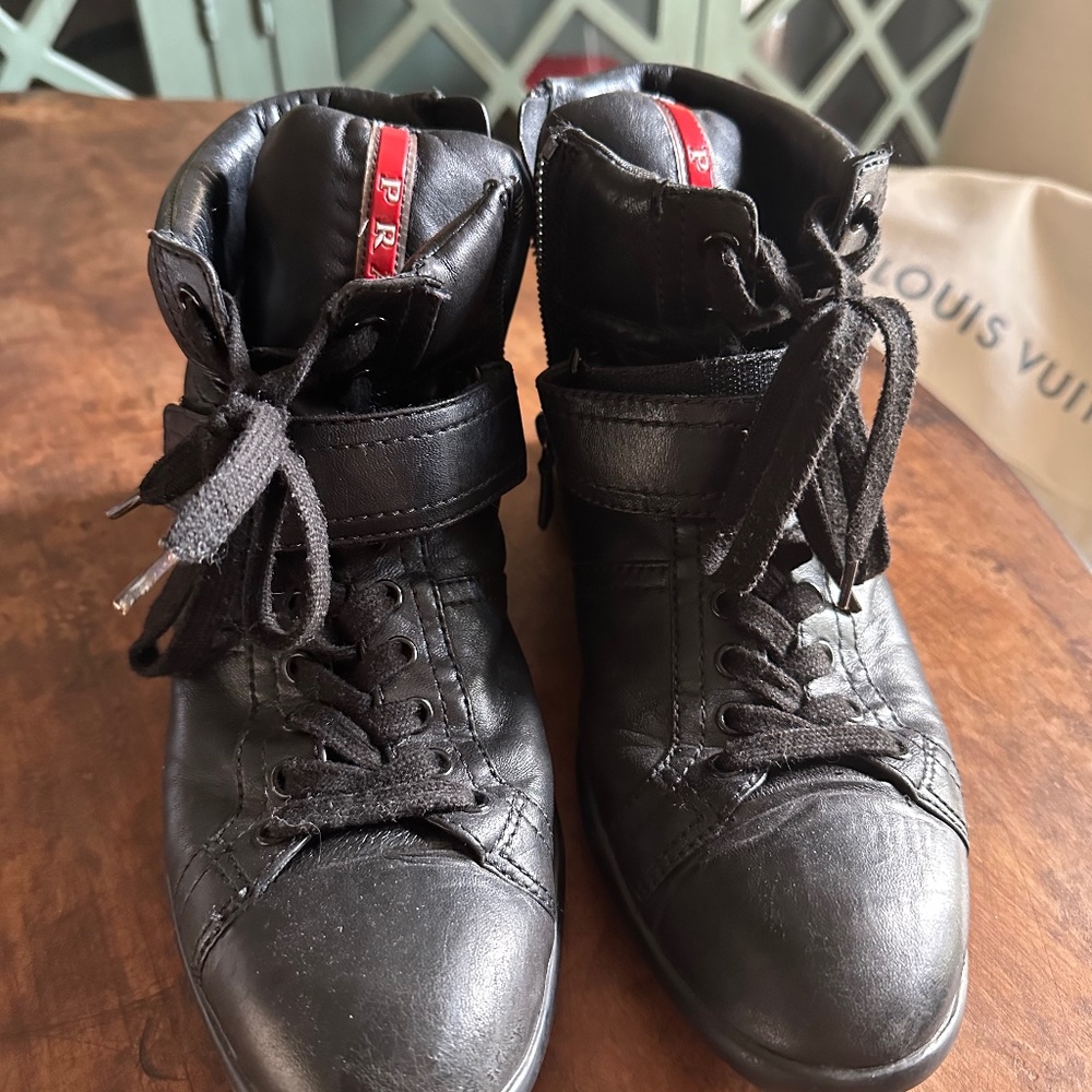PRADA Boots 38.5